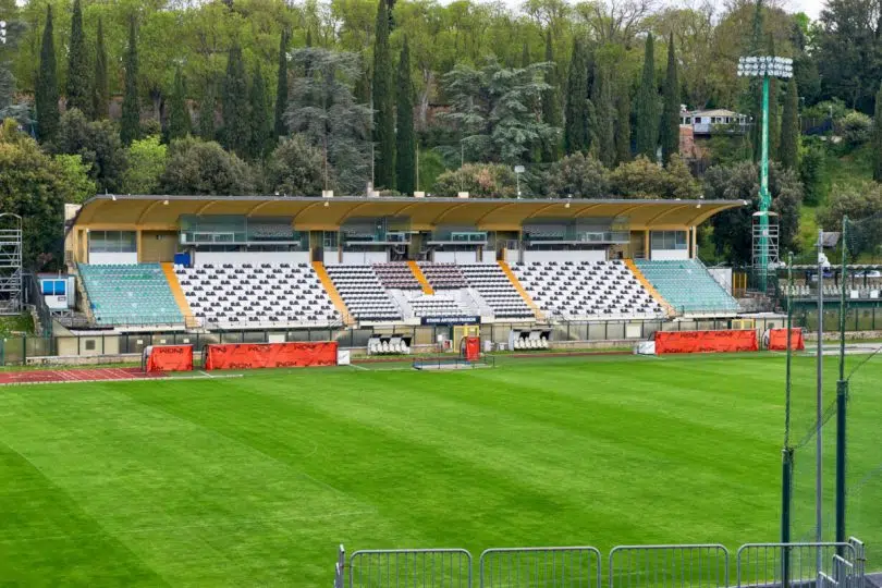 Stadio "Artemio Franchi" di Siena, tribuna