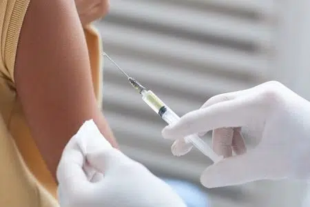 Vaccini, novità in Toscana su calendario per papilloma virus ed herpes zoster