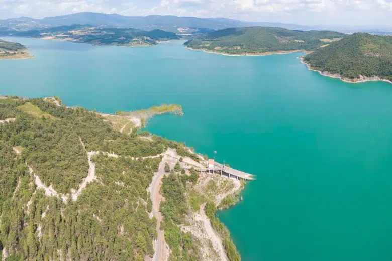 Chiusi, iniziato approvvigionamento acqua dal Lago di Montedoglio Lago di Montedoglio