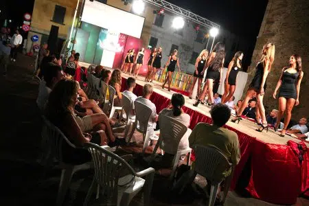 Miss Italia 2024, la semifinale toscana alla Fortezza di Siena Sfilata Miss Toscana