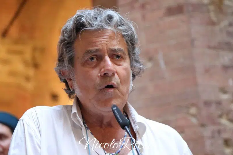 palio-16-agosto-2024-presentazione-drappellone11
