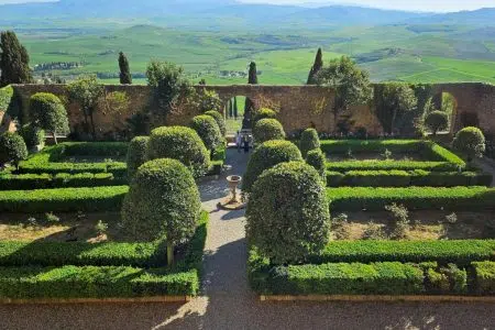 A Pienza un intenso fine settimana di eventi tra arte, musica e sport Pienza, giardino pensile
