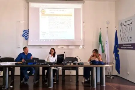 L’impegno dell’Asl Tse per l’educazione alla salute nelle scuole Asl Tse, educazione alla salute nelle scuole, conferenza stampa