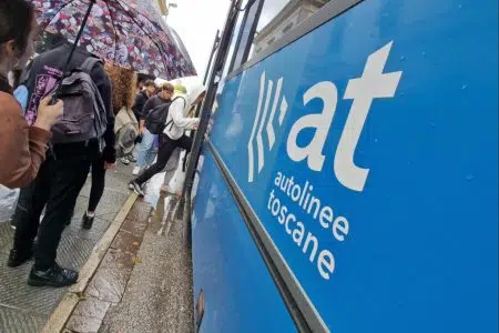 Novità per le linee bus a Siena, Poggibonsi e San Gimignano Bus scolastico Autolinee Toscane