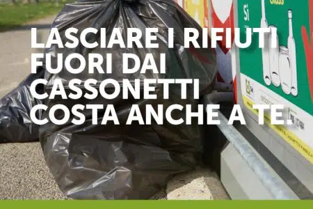 “Rifiuta le cattive abitudini”: a Colle di Val d’Elsa la campagna di Sei Toscana contro l’abbandono dei rifiuti Campagna rifiuti Sei Toscana, sacchetti spazzatura