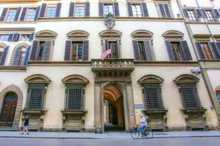 AviCoop Monteriggioni, in Regione il punto sulla reindustrializzazione del sito Palazzo del Pegaso a Firenze