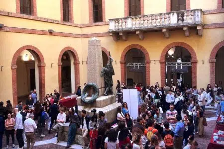 “Matricola Day” all’Università di Siena per iniziare il nuovo anno accademico Matricola Day al Rettorato dell'Università di Siena