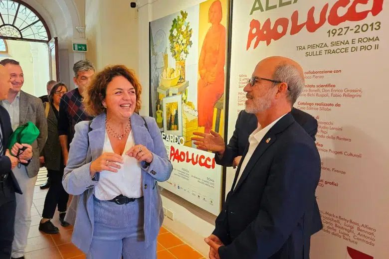 Il presidente del Parlamento Latinoamericano, Rolando Gonzáles Patricio, a Pienza