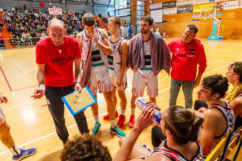 La Virtus Siena sconfitta allo scadere a Castelfiorentino Virtus Siena-Castelfiorentino