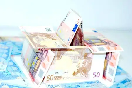 Colle di Val d’Elsa, SUNIA: “La forbice crescente tra costi di locazione e redditi è la vera emergenza abitativa” Casa costruita con euro