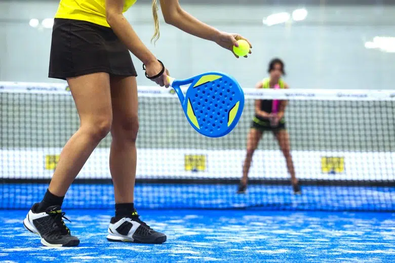 Castellina in Chianti, al via i lavori negli impianti sportivi Ragazze giocano su campo padel