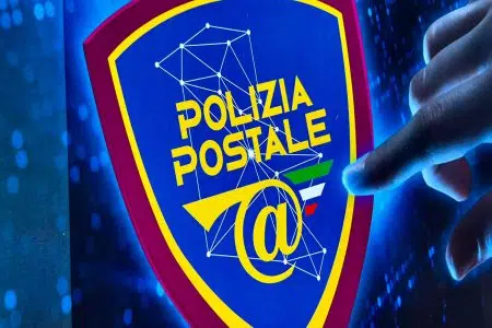 Prevenzione e contrasto dei crimini informatici della Polizia Postale in Toscana Polizia Postale, truffe online, simbolo, video