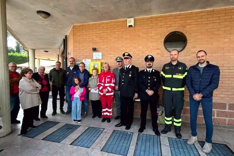 Siena Cuore inaugura postazione Dae a Costalpino Siena Cuore, inaugurazione DAE Costalpino