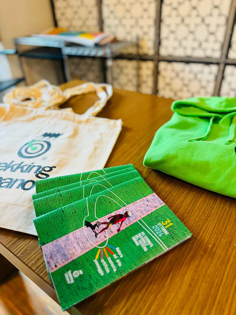 Trekking Urbano 2024, locandina e gadget