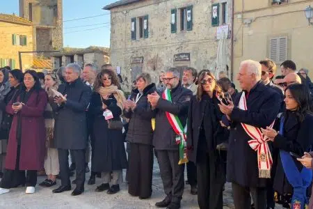 G7 Turismo a Monteriggioni, successo per la visita culturale della delegazione Visita G7 Turismo a Monteriggioni