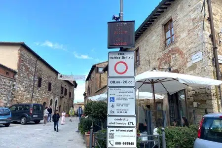 Montepulciano: da lunedì 20 gennaio in funzione i varchi in uscita per il controllo della ZTL Montepulciano, varco ZTL