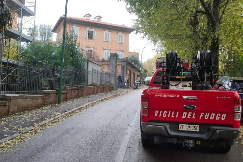 Ordigno esplosivo ritrovato a Siena, Vigili del fuoco