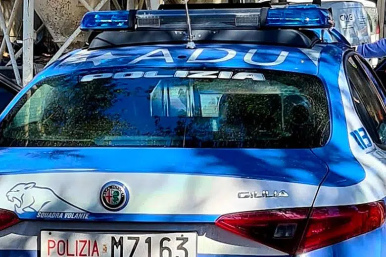 Siena, estorsione ai danni di una anziana: arrestato dalla Polizia Auto Polizia di Stato Siena