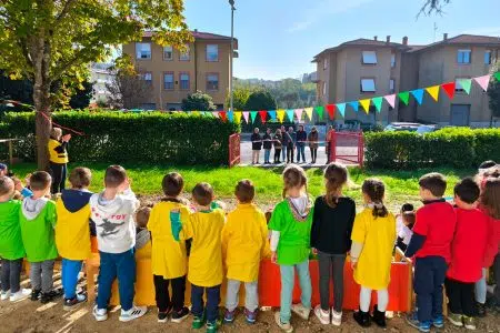 Rapolano: nuovi spazi per la scuola dell’infanzia “J. Benedetti” Scuola dell'infanzia "Benedetti" di Rapolano Terme, inaugurazione