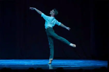Siena in Danza, prosegue la stagione invernale del Balletto di Siena Siena in Danza, ballerino