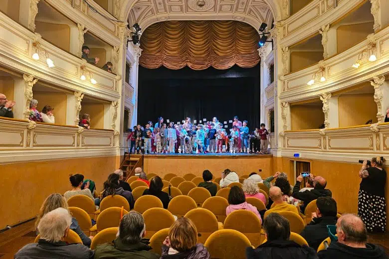 Sarteano, la stagione del Teatro degli Arrischianti Teatro degli Arrischianti di Sarteano