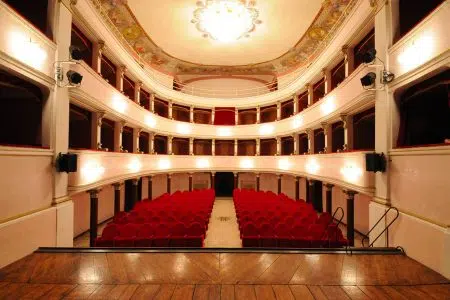 Teatro del Popolo di Rapolano Terme: apre la campagna abbonamenti Teatro del Popolo di Rapolano Terme