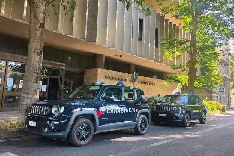 Sfruttamento di lavoratori: eseguita misura cautelare Tribunale di Siena, Carabinieri e Guardia di Finanza