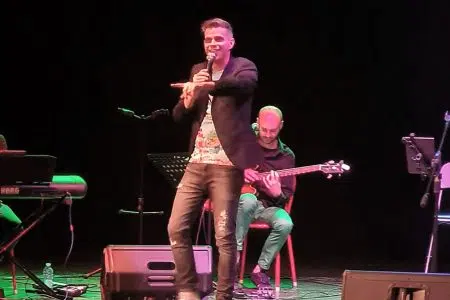 Al Politeama le Canzoni a Colori di Lorenzo Baglioni Lorenzo Baglioni