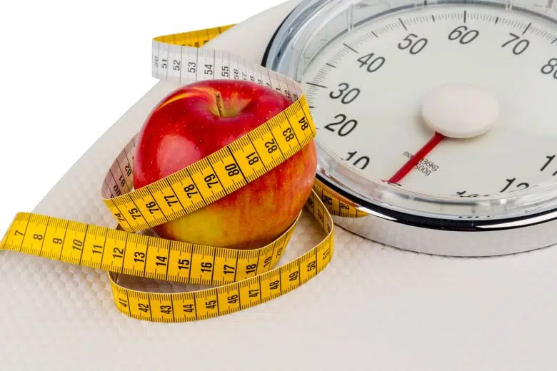 Vivo Sano – Cibum 2024: a Siena professionisti a confronto su alimentazione e corretti stili di vita Alimentazione, salute e benessere, mela, bilancia
