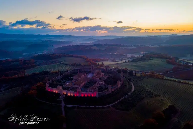 Castello di Monteriggioni, illuminazione