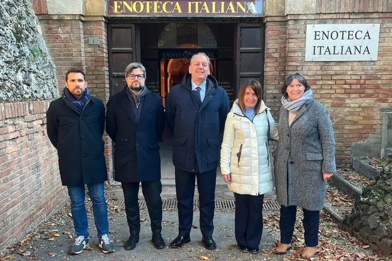 Enoteca Italiana Siena, le istituzioni locali e nazionali hanno visitato i bastioni della Fortezza Medicea Enoteca Italiana Siena, visita istituzione ai bastioni della Fortezza Medicea