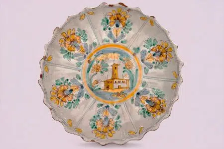 Maioliche a San Quirico d’Orcia: esposizione ceramica a Palazzo Chigi Maiolica San Quirico d'Orcia, torre