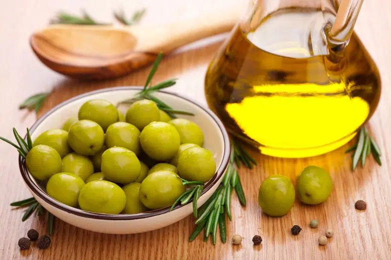 Olio di oliva, olive