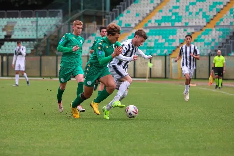Il Siena sconfitto in casa dalla Fezzanese, ultima in classifica Siena-Fazzanese