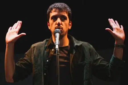 ‘A lume di candela’, prosegue la stagione teatrale del Ciro Pinsuti Matteo Picardi