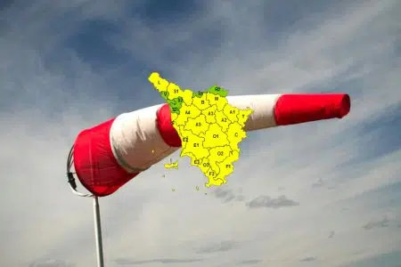 Vento forte e neve: in Toscana allerta gialla estesa a martedì 14 gennaio Allerta meteo Toscana