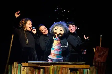 “Cercasogni”, seconde repliche al Teatro dei Rozzi di Siena "Bella, bellissima", spettacolo teatrale