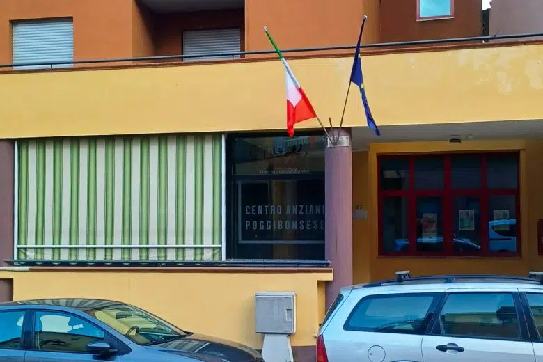 Poggibonsi, il condominio solidale restituito alla città: lavori terminati e regolamento approvato Condominio solidale di Poggibonsi