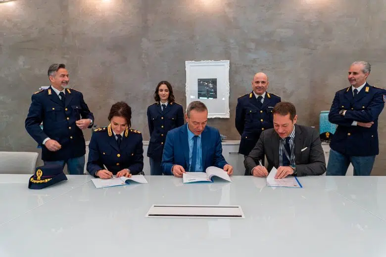 Crimini informatici, protocollo tra Polizia di Stato e DIESSE Diagnostica Senese Accordo Polizia di Stato e DIESSE