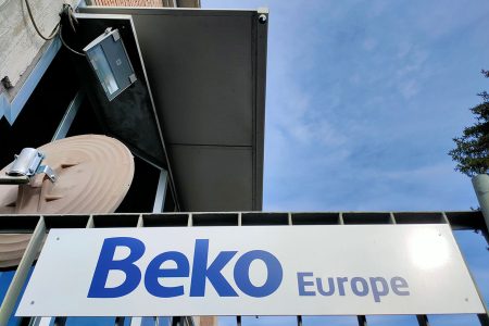 Beko Siena, insegna ingresso stabilimento