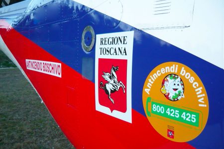 Rischio incendi, dal 21 giugno vietato accendere fuochi in Toscana Elicottero antincendi boschivi, logo