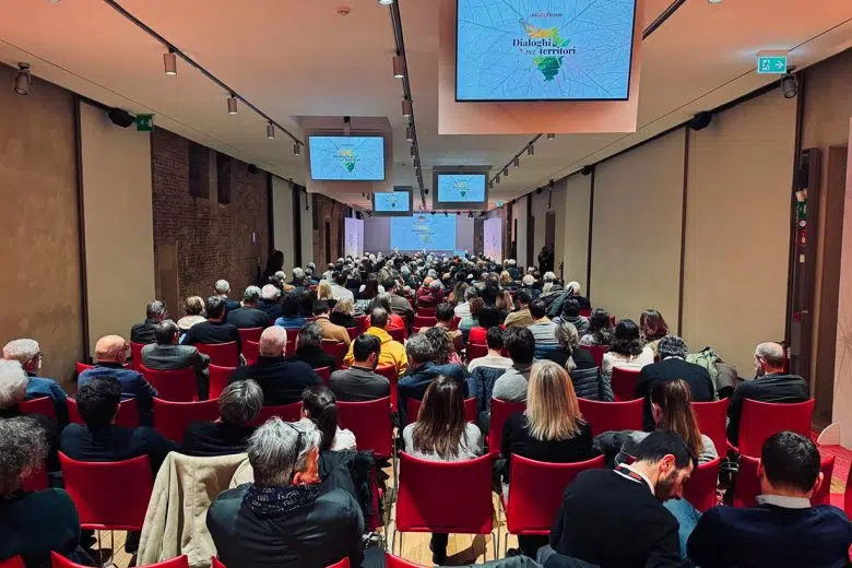 Unicoop Firenze, incontro territorio di Siena, pubblico
