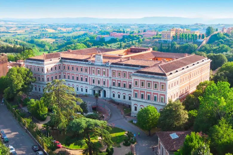 Corso sull’attualità della filosofia all’Università di Siena Sede di San Niccolò dell'Università di Siena