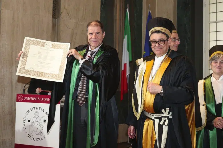 A Mathis Wackernagel laurea magistrale ad honorem all’Università di Siena Mathis Wackernagel, laurea ad honorem Università di Siena
