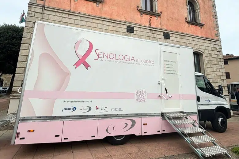 Piancastagnaio: le iniziative di marzo su prevenzione salute delle donne Senologia al centro, camper a Piancastagnaio