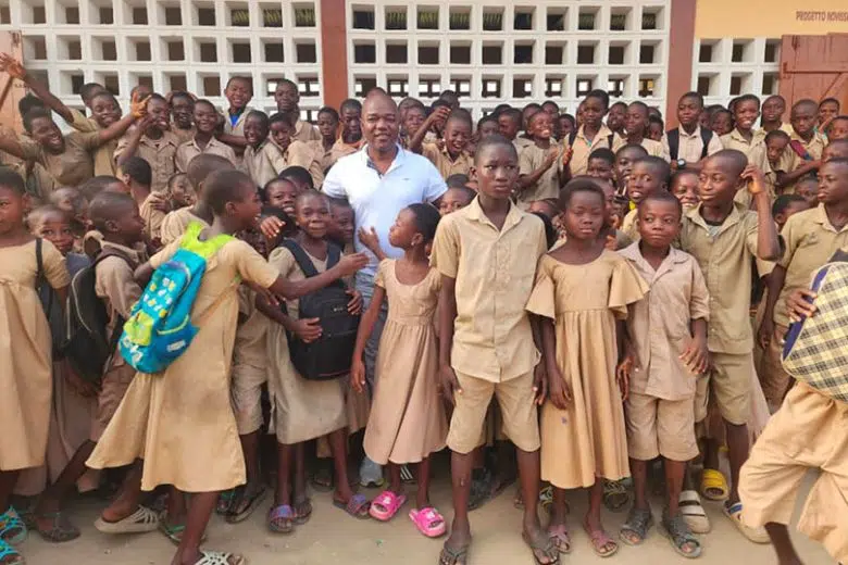 Difezi, Togo, bambini