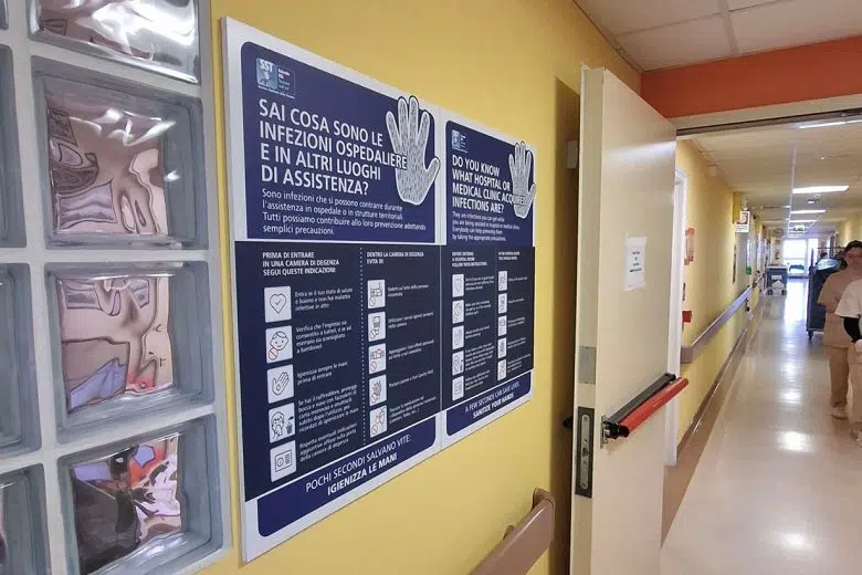 Evitare le infezioni ospedaliere, campagna Asl Tse per informare i cittadini Prevenire le infezioni ospedaliere, campagna Asl Tse all'interno di ospedale