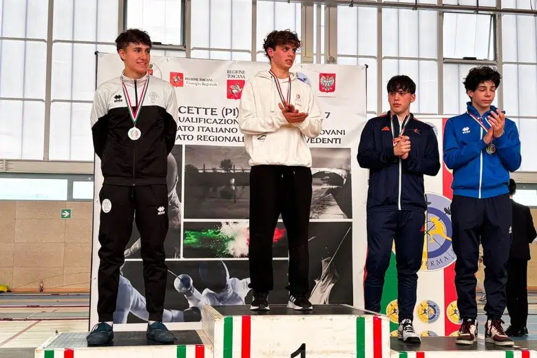 CUS Siena Scherma: argento e bronzo nel fioretto ai Campionati regionali Gold CUS Siena Scherma, campionati regionali