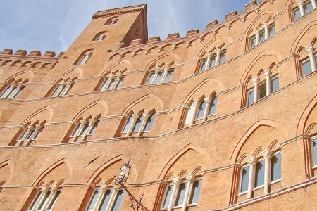 FMps, presentato il Documento programmatico previsionale 2026 Palazzo Sansedoni, sede Fondazione Monte dei Paschi di Siena, Mps