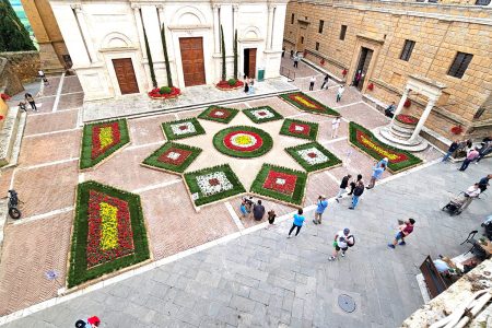 “Pienza e i fiori”, da sabato 3 maggio la 38ª edizione "Pienza e i fiori", piazza Pio II